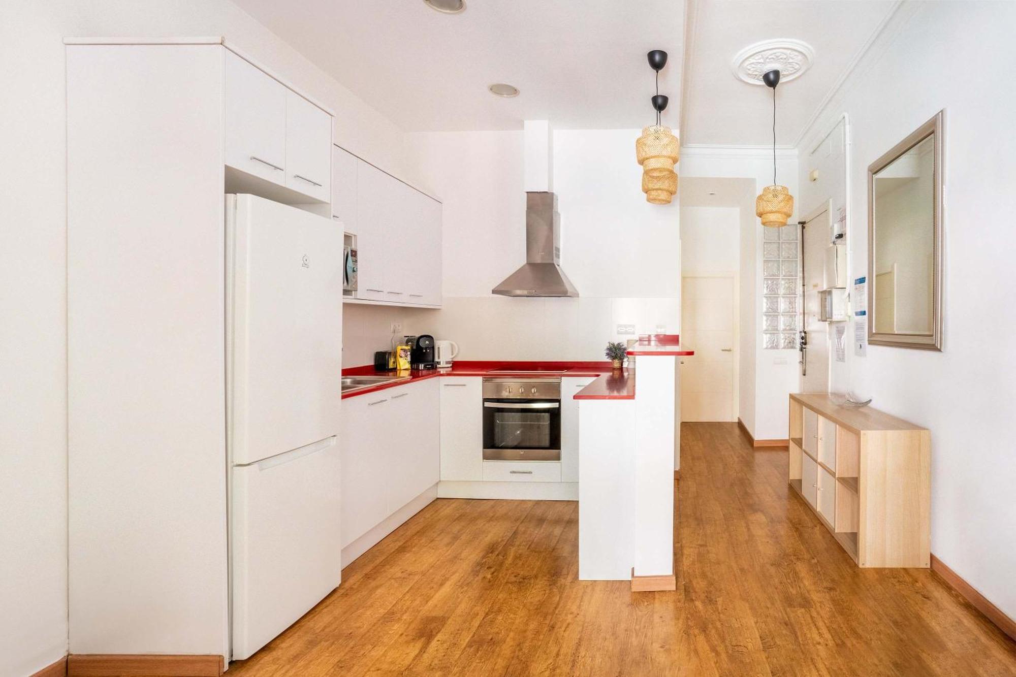 Pl Universitat Bright And Cozy 2bd - 2bth *
